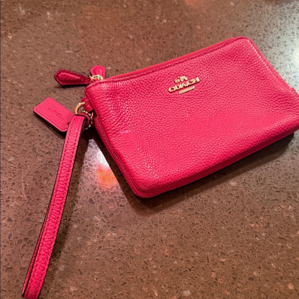 Coach Vibrant Red Leather Wristlet with tag in side